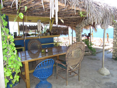 Dolphin Bar - Drinks + home style meals freshly cooked specially for the guest - Banana Shout Dolphin Bar, Negril, Jamaica Resorts and Hotels